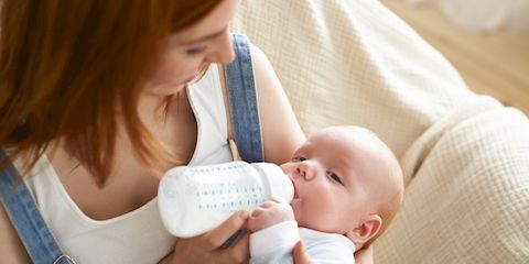 С молоком чужой матери – все о донорстве грудного молока