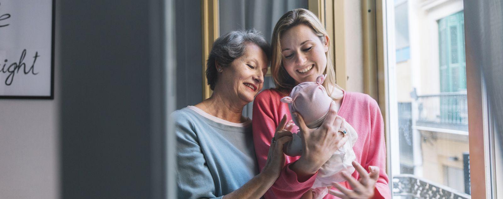 Теща или свекровь: от какой бабушки больше пользы