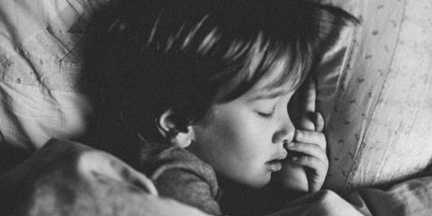 До какого возраста у детей допустим ночной энурез?
