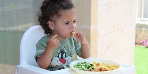 Почему нельзя заставлять ребенка доедать?