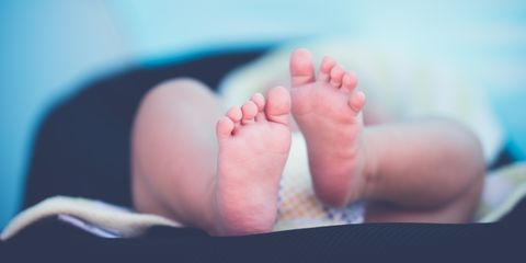 Младенцы в ассортименте: медики из Красноярска торговали новорожденными детьми