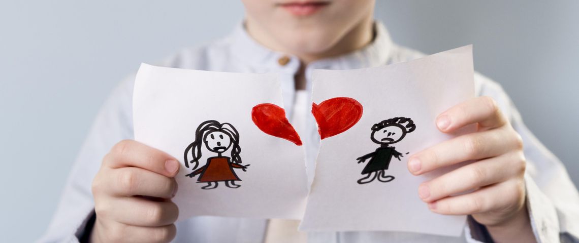 Как кризисы семьи влияют на отношения с ребенком: как их преодолевать и не терять отношения с детьми?
