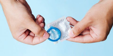 Маленькие пенисы азиатов вызвали подорожание презервативов в РФ