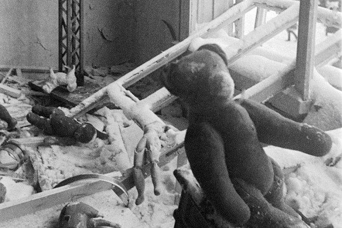«В осажденной Москве в декабре 1941 года в бомбоубежищах работали детские сады»