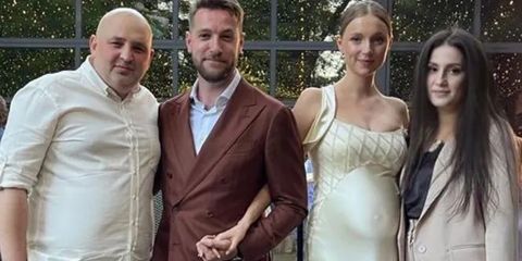 Юморист Андрей Бебуришвили женился на беременной возлюбленной