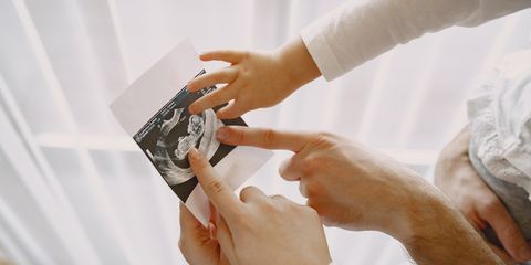 Ученые открыли неинвазивный способ изучения жизнеспособности эмбриона