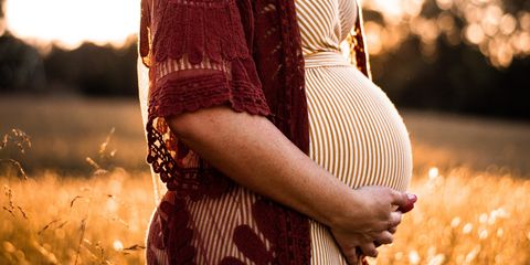 Что ждет детей, чьи матери перенесли COVID-19 во время беременности?