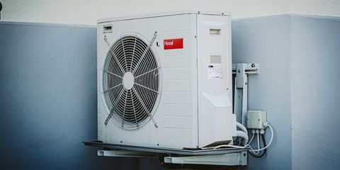 Спасаемся от жары: топ-5 способов охладить квартиру без кондиционера