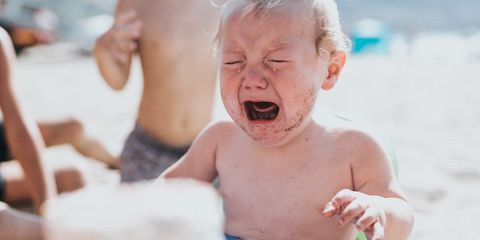 Почему детям полезно плакать?