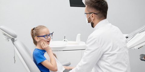 Стоматолог рассказал, можно ли делать рентген зубов детям
