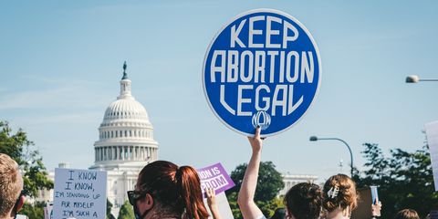 Сторонники абортов угрожают церкви и судьям в США