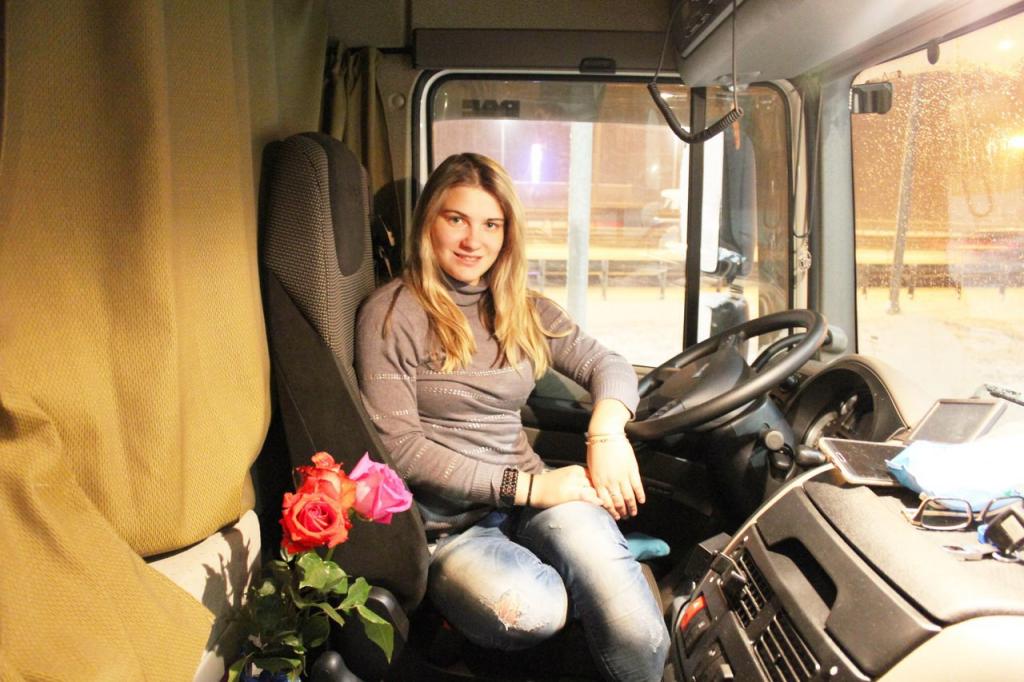  28-летняя дальнобойщица Катя откровенно рассказала про свою работу