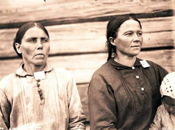 Как выглядели родители 100 лет назад