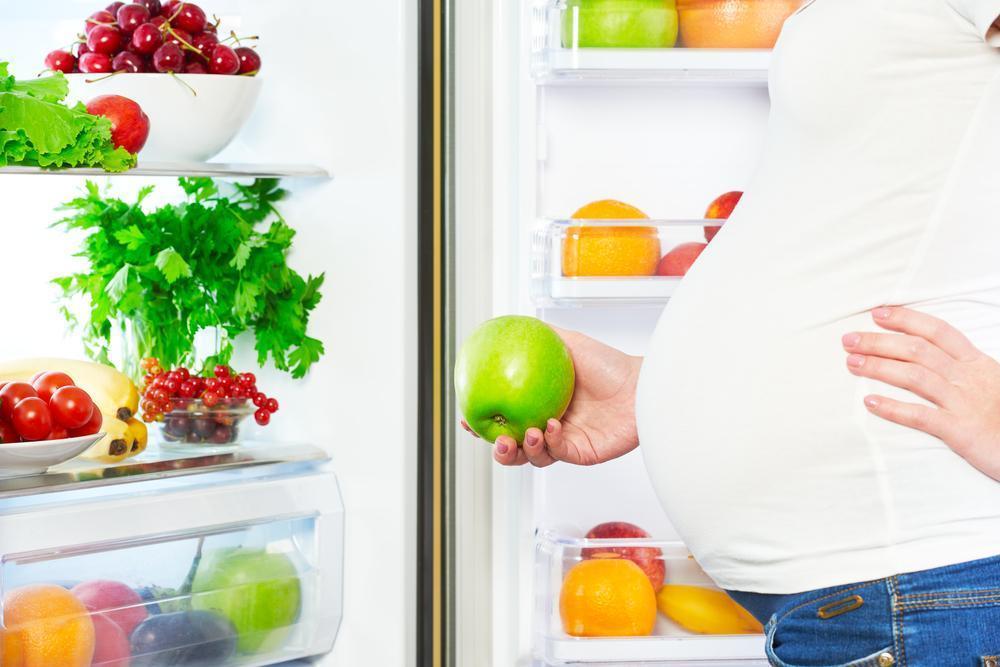 Как «правильно» питаться во время беременности