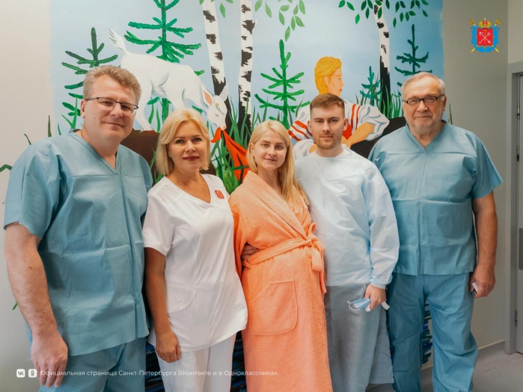 Петербургские врачи спасли беременную пациентку и ее ребенка
