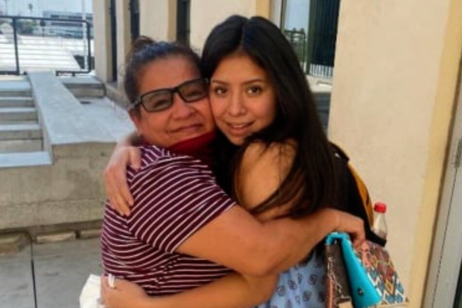 Похищенная в детстве мексиканка нашла мать через 13 лет в Facebook