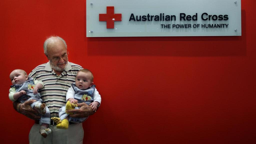 Австралийский донор спас 2,4 миллиона детей