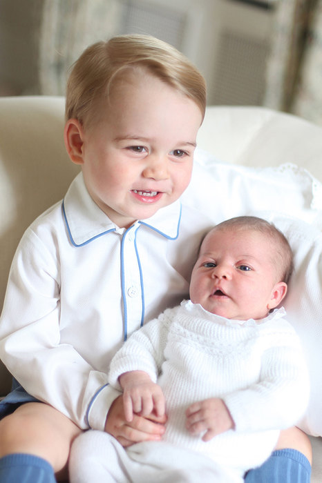 15 фотографий принца Луи и других королевских детей
