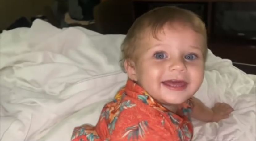 11-месячный племянник Шерон Стоун умер от полного отказа органов