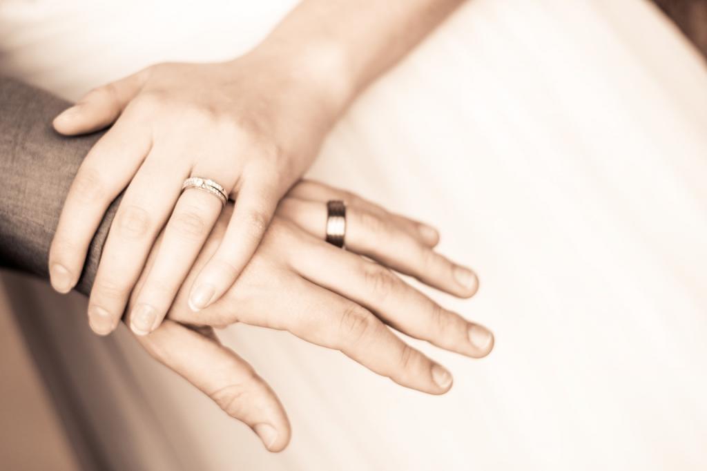 Закон Белякова, или Принудительная легализация брака