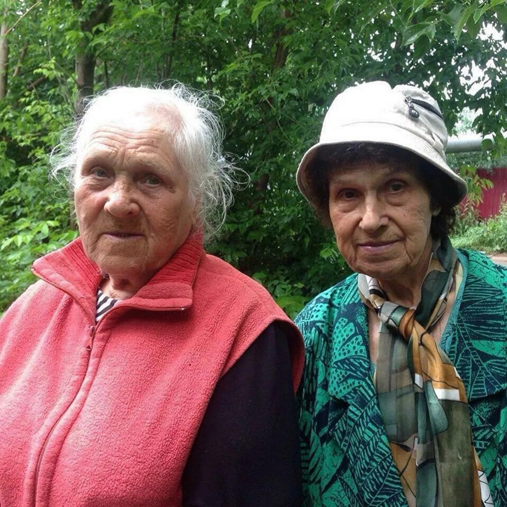89-летняя бабушка стала "Инстаграм"-блогером