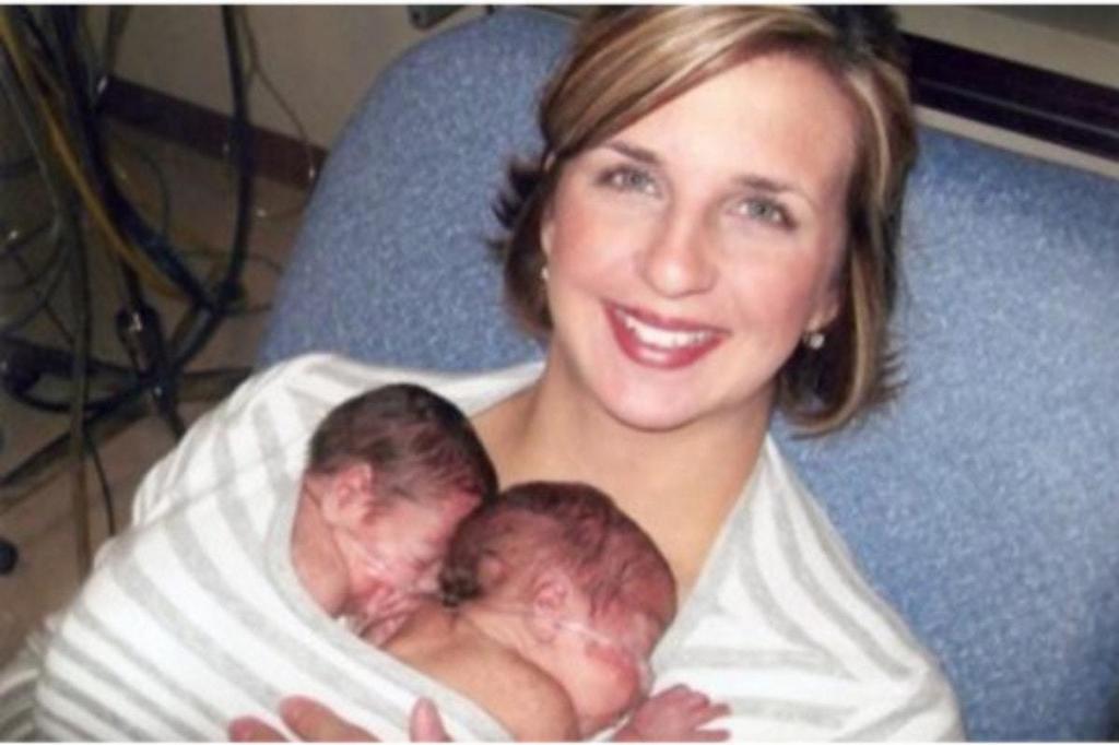 В США медсестра нарушила правила больницы и спасла жизнь новорожденной малышки