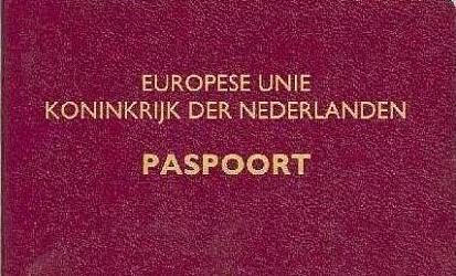 Нидерланды выдали первый «бесполый» паспорт