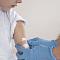 В РФ приостановлена вакцинация детей от коронавируса