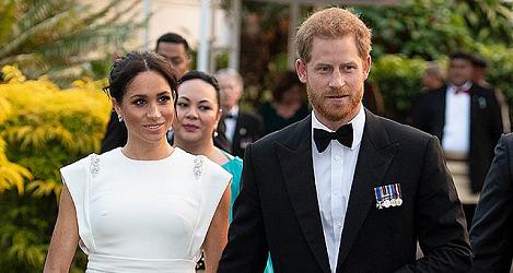СМИ: Меган и Гарри планировали отречение от королевских обязанностей ещё до брака