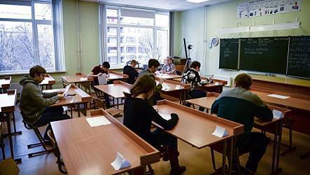 Кузнецова предложила школьному сообществу выбирать дресс-код учеников