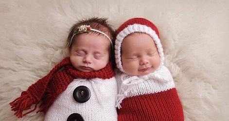 В честь праздников екатеринбургских младенцев будут выписывать из роддома в новогодних костюмчиках