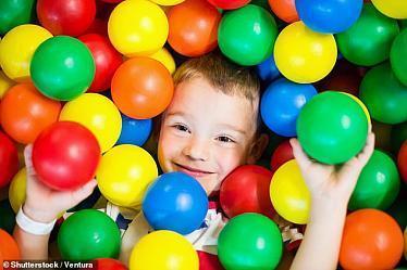 Учёные рассказали о смертельной опасности детских бассейнов с шариками