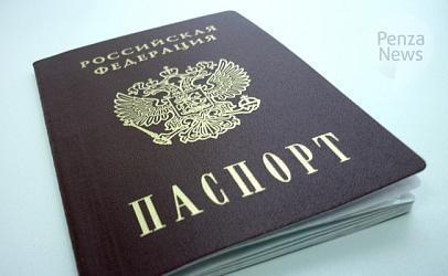 Супруг украл паспорт любимой, лишь бы она с ним не разводилась  