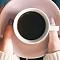 Врач: любители кофе реже страдают мигренью