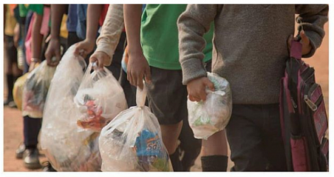 Школа решила принимать пластиковый мусор вместо платы за обучение