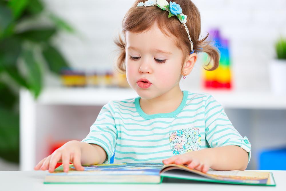 Как научить ребенка читать по слогам